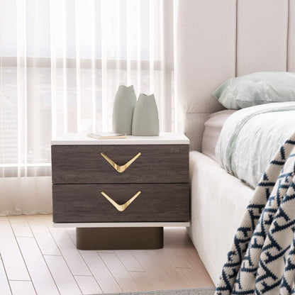 Berceste Yatak Odası Takımı – Modern Kontrast ve Lüks Detayların Şık Buluşması