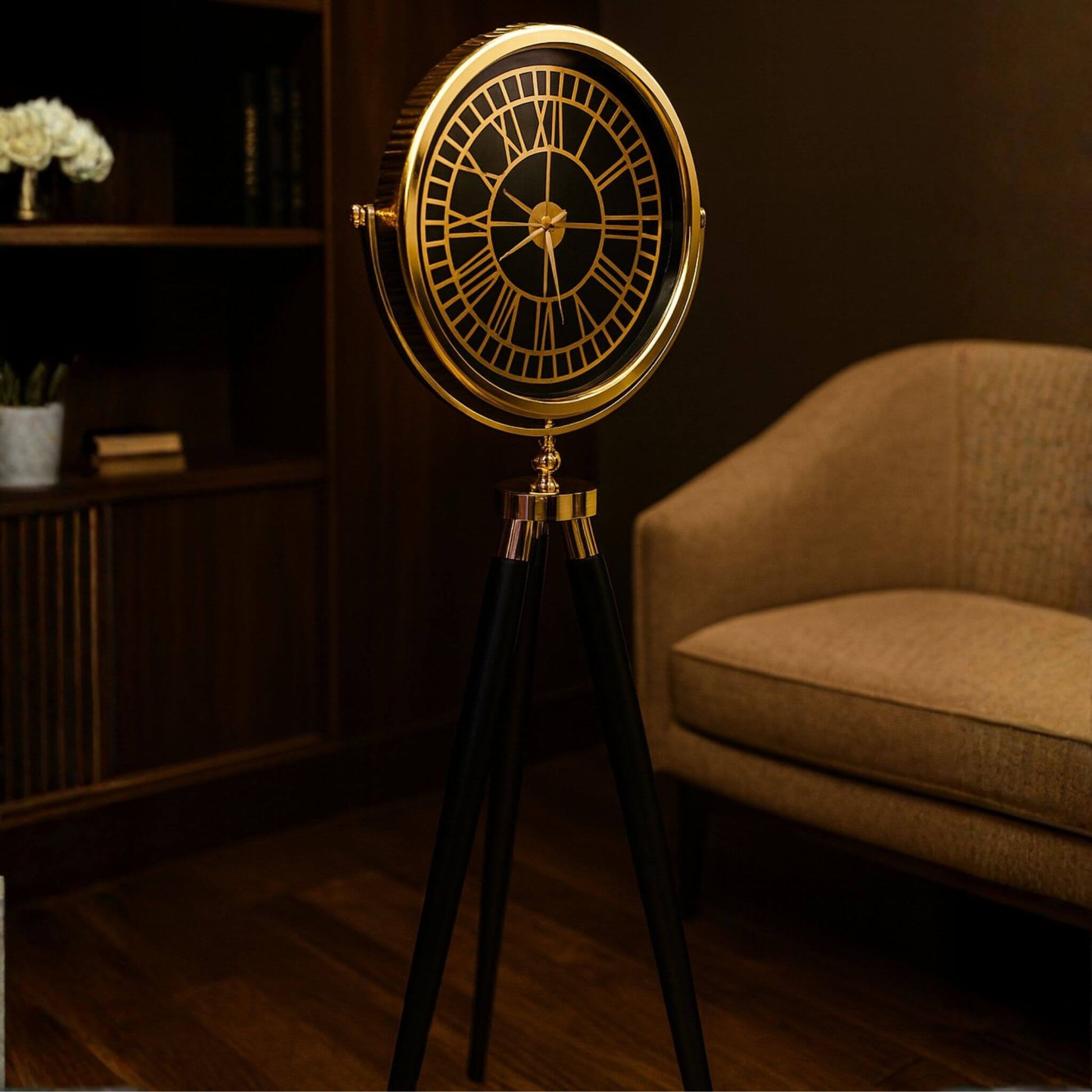 Casa Da Noir Atlas tripod ayaklı dekoratif saat, ahşap ayaklı ve metal çerçeveli şık tasarım