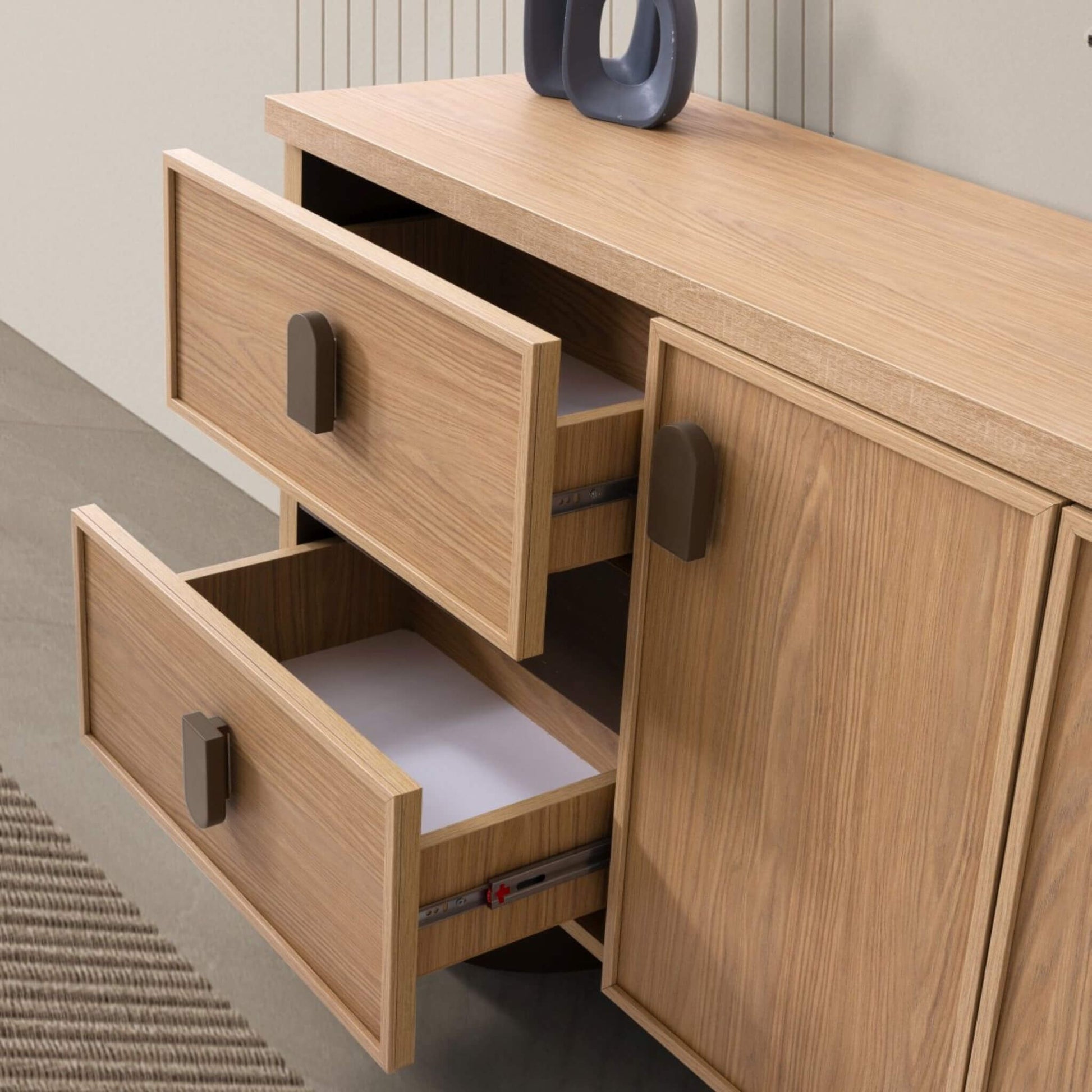 Casa Da Noir Newton yemek odası takımı, meşe konsol ve açılır yemek masası tasarımı