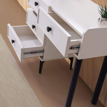 Piano Yatak Odası Takımı – Modern Beyaz Minimalizm ve Zarif Geometrik Çizgiler