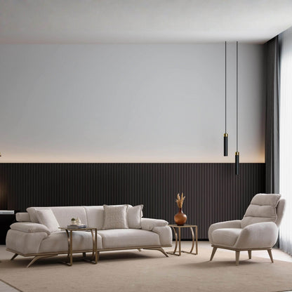 Casa Da Noir imzalı Serena 3’lü koltuk, leke tutmaz kumaşı ve gürgen iskeletiyle dayanıklı lüks sunar.